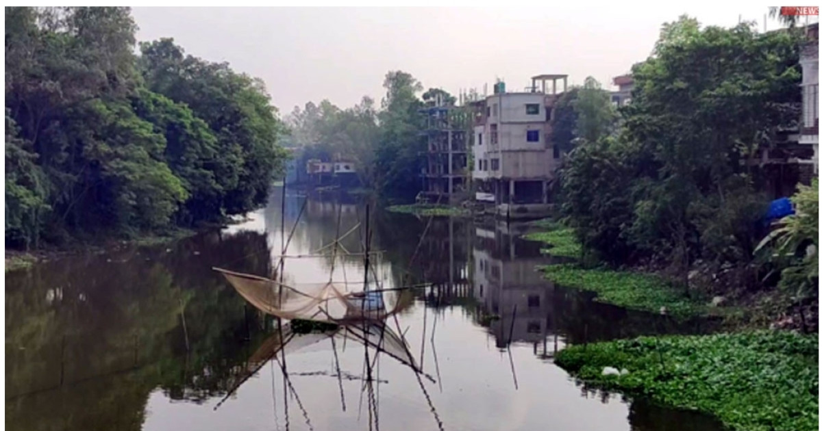 দখল ও দূষণে বিপর্যস্ত সলঙ্গার গাঢ়ুদহ নদী, চরম ভোগান্তিতে জনজীবন